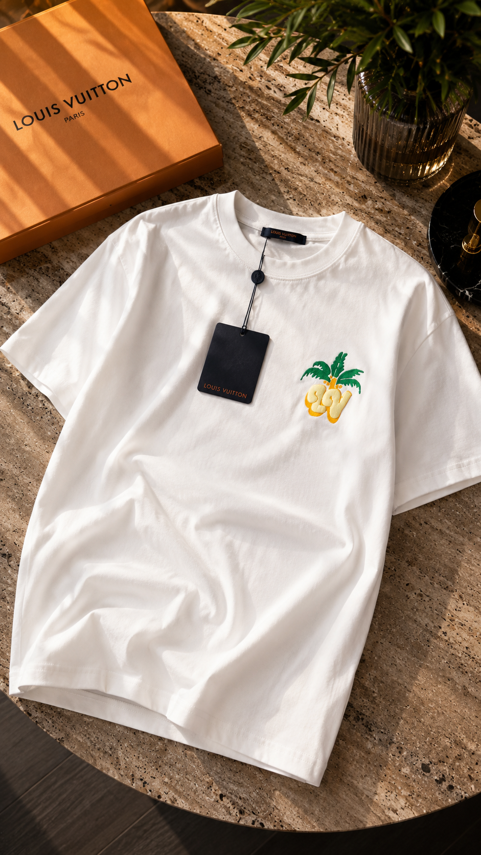 Louis Vuitton – T-shirt Blanc Broderie Palmier LV