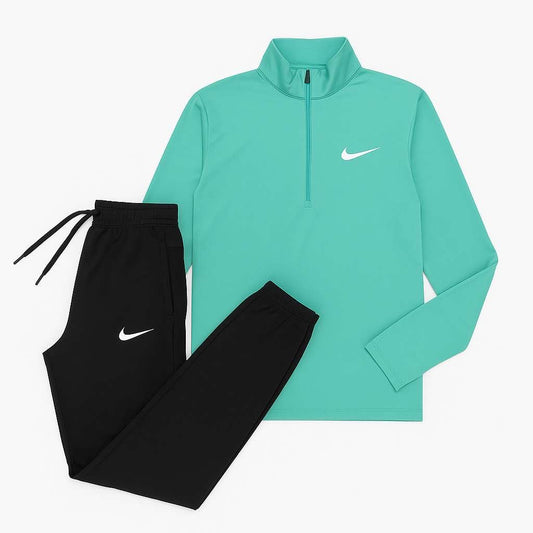 Ensemble Nike
